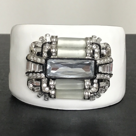 Kenneth Jay Lane White Enamel Art Deco Cuff hinged bracelet with clear crystals - Picture 1 of 10